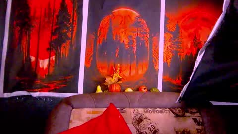 Snapshot of black_sswan chatting on 20, 11, 2025 Kristin online show from 20, 11, 2025