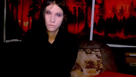 Snapshot of black_sswan chatting on 14, 12, 2025 Kristin online show from 14, 12, 2025