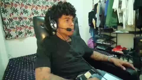 Snapshot of black_tentationx chatting on 1, 2, 2025 black_tentationx online show from 1, 2, 2025