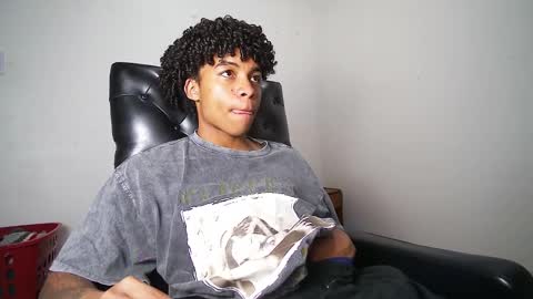 Snapshot of black_tentationx chatting on 14, 2, 2025 black_tentationx online show from 14, 2, 2025