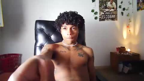 Snapshot of black_tentationx chatting on 18, 2, 2025 black_tentationx online show from 18, 2, 2025