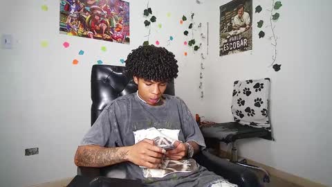 Snapshot of black_tentationx chatting on 24, 2, 2025 black_tentationx online show from 24, 2, 2025