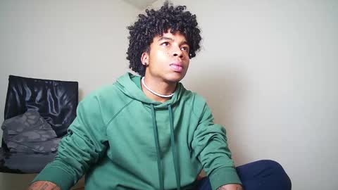 Snapshot of black_tentationx chatting on 7, 3, 2025 black_tentationx online show from 7, 3, 2025