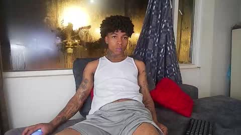 Snapshot of black_tentationx chatting on 22, 9, 2025 black_tentationx online show from 22, 9, 2025