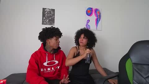 Snapshot of black_tentationx chatting on 23, 11, 2025 black_tentationx online show from 23, 11, 2025