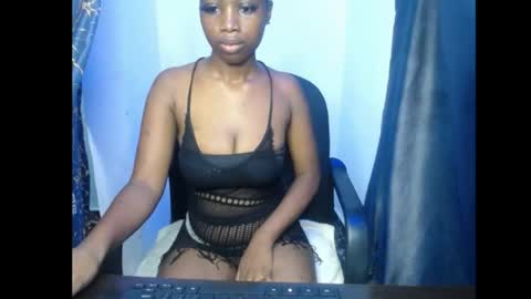 Snapshot of blackbeauty60 chatting on 5, 5, 2026 lela online show from 5, 5, 2026