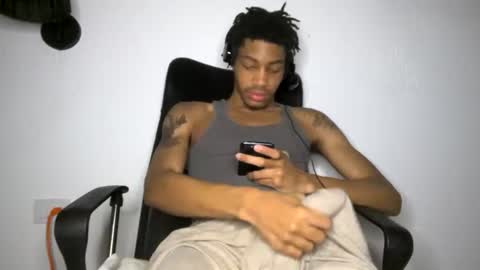 Snapshot of blackbulltitus chatting on 17, 6, 2026 BlackBullTitus online show from 17, 6, 2026
