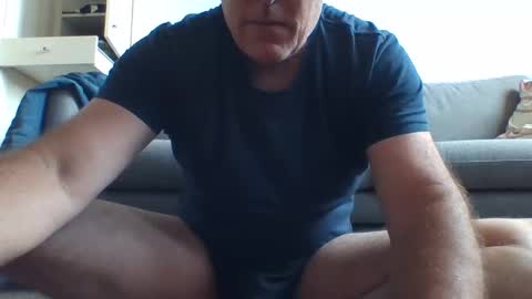 Snapshot of blackdog71 chatting on 10, 1, 2025 blackdog71 online show from 10, 1, 2025