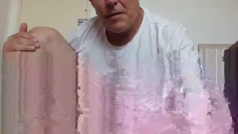 Snapshot of blackdog71 chatting on 4, 2, 2025 blackdog71 online show from 4, 2, 2025