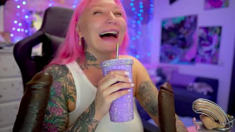 Snapshot of blackedbarbie chatting on 6, 12, 2024 Alice online show from 6, 12, 2024