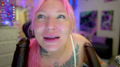 Snapshot of blackedbarbie chatting on 12, 12, 2024 Alice online show from 12, 12, 2024