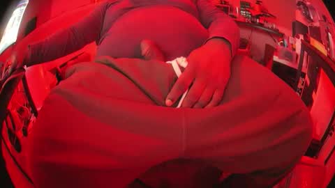 Black online show from 8, 4, 2026