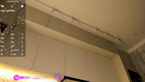 Snapshot of blackmilk_01 chatting on 26, 1, 2025 Karina online show from 26, 1, 2025