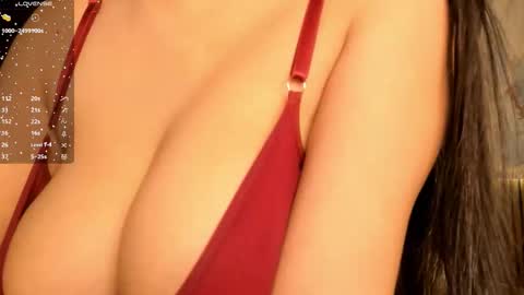 Snapshot of blackmilk_01 chatting on 24, 11, 2025 Karina online show from 24, 11, 2025