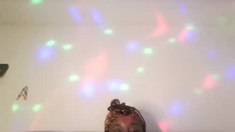 Snapshot of blackqueen888 chatting on 25, 12, 2024 blackqueen888 online show from 25, 12, 2024