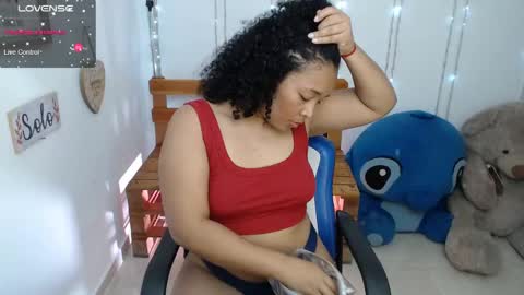 Snapshot of blackqueen_18 chatting on 9, 12, 2024 blackqueen_18 online show from 9, 12, 2024