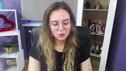 Snapshot of blackrosezoey chatting on 9, 1, 2025 Z O E Y online show from 9, 1, 2025