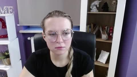 Snapshot of blackrosezoey chatting on 13, 11, 2025 Z O E Y online show from 13, 11, 2025