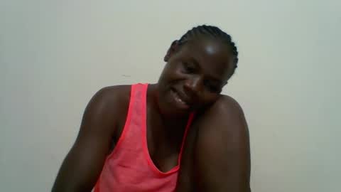 Snapshot of blacksexygal chatting on 24, 10, 2025 SARAH online show from 24, 10, 2025