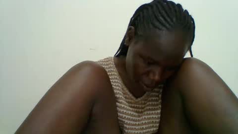 Snapshot of blacksexygal chatting on 27, 10, 2025 SARAH online show from 27, 10, 2025