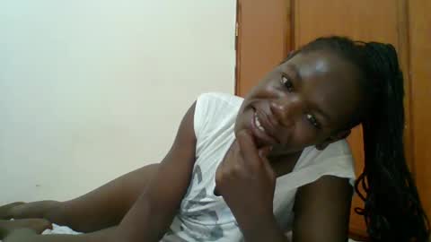 Snapshot of blacksexygal chatting on 8, 11, 2025 SARAH online show from 8, 11, 2025