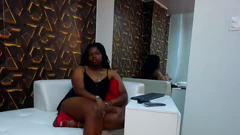 blackvelvet013 online show from 15, 12, 2025