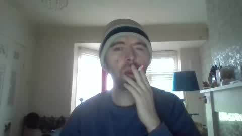 Snapshot of blackvswhite2022 chatting on 8, 2, 2025 blackvswhite2022 online show from 8, 2, 2025