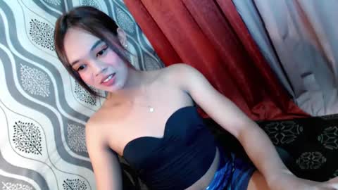 Snapshot of blacky_luna chatting on 2, 1, 2025 sweetyluna online show from 2, 1, 2025