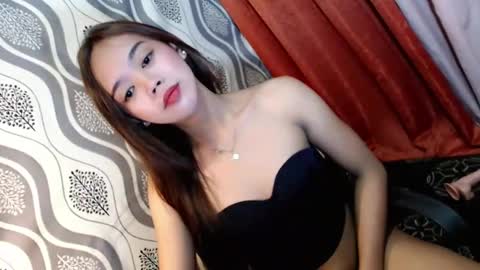 Snapshot of blacky_luna chatting on 2, 1, 2025 sweetyluna online show from 2, 1, 2025