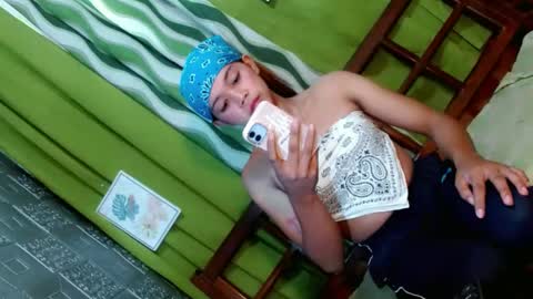 Snapshot of blacky_luna chatting on 17, 2, 2025 sweetyluna online show from 17, 2, 2025