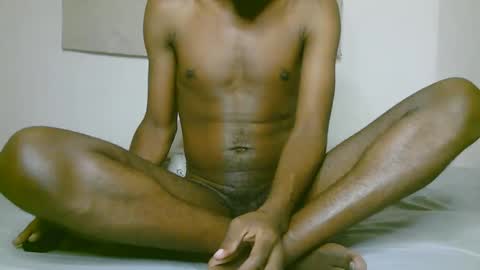 Snapshot of blackzilian_ chatting on 31, 10, 2025 HASSAN online show from 31, 10, 2025