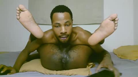 Snapshot of blackzilian_ chatting on 5, 11, 2025 HASSAN online show from 5, 11, 2025