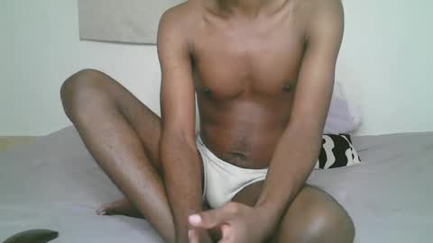 Snapshot of blackzilian_ chatting on 20, 11, 2025 HASSAN online show from 20, 11, 2025