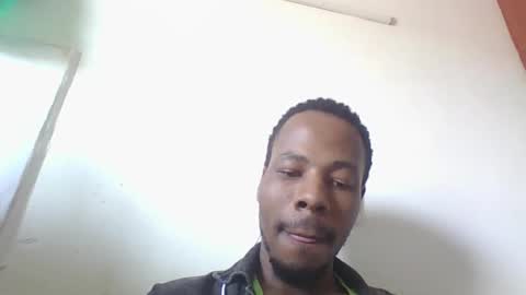 Snapshot of blackzilian_ chatting on 15, 12, 2025 HASSAN online show from 15, 12, 2025