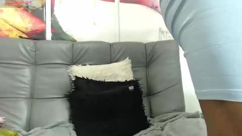 Snapshot of bladehot_ chatting on 26, 10, 2025 Richard online show from 26, 10, 2025