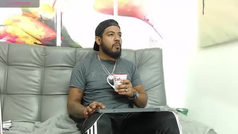 Snapshot of bladehot_ chatting on 9, 11, 2025 Richard online show from 9, 11, 2025