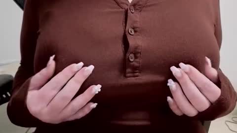 Snapshot of blair_noelle chatting on 24, 3, 2026 blair_noelle online show from 24, 3, 2026