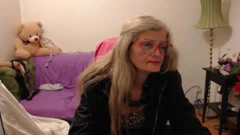 Snapshot of blairfort chatting on 5, 12, 2024 blairfort online show from 5, 12, 2024