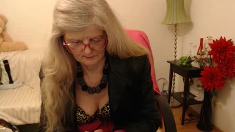 Snapshot of blairfort chatting on 18, 1, 2025 blairfort online show from 18, 1, 2025
