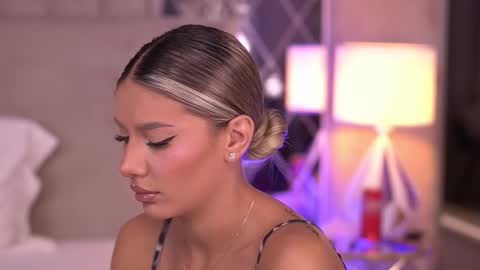 Snapshot of blairsanders chatting on 9, 10, 2025 BlairSanders online show from 9, 10, 2025