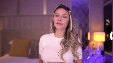 Snapshot of blairsanders chatting on 17, 12, 2025 BlairSanders online show from 17, 12, 2025