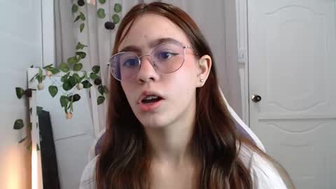   online show from 5, 11, 2025