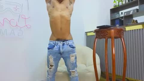 Snapshot of blake_culhane chatting on 16, 12, 2025 BLACKE online show from 16, 12, 2025