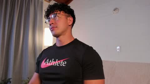 Snapshot of blake_levi chatting on 28, 12, 2024 Blake Levi Independent Model online show from 28, 12, 2024