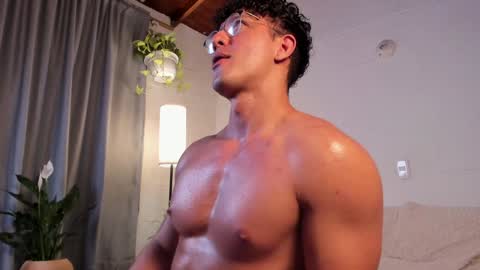 Snapshot of blake_levi chatting on 9, 1, 2025 Blake Levi Independent Model online show from 9, 1, 2025