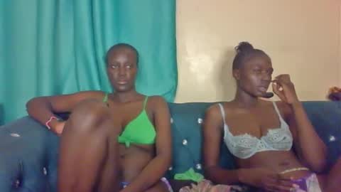 Snapshot of blaq_cherry chatting on 3, 12, 2025 cherry online show from 3, 12, 2025