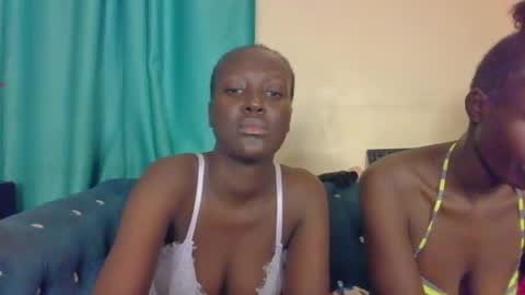 Snapshot of blaq_cherry chatting on 4, 12, 2025 cherry online show from 4, 12, 2025