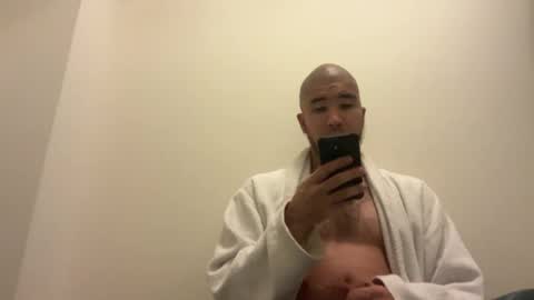 Snapshot of blasian4 chatting on 18, 11, 2025 blasian4 online show from 18, 11, 2025