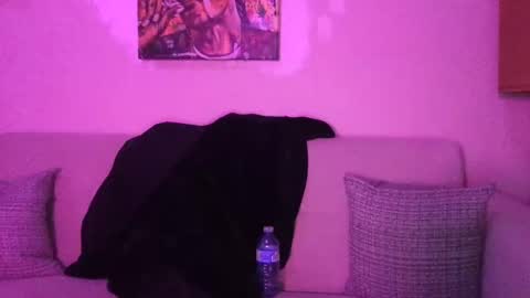 Snapshot of blaze2girls chatting on 30, 1, 2025 2girls1blunt online show from 30, 1, 2025