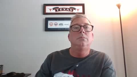 bldude69 online show from 12, 2, 2025